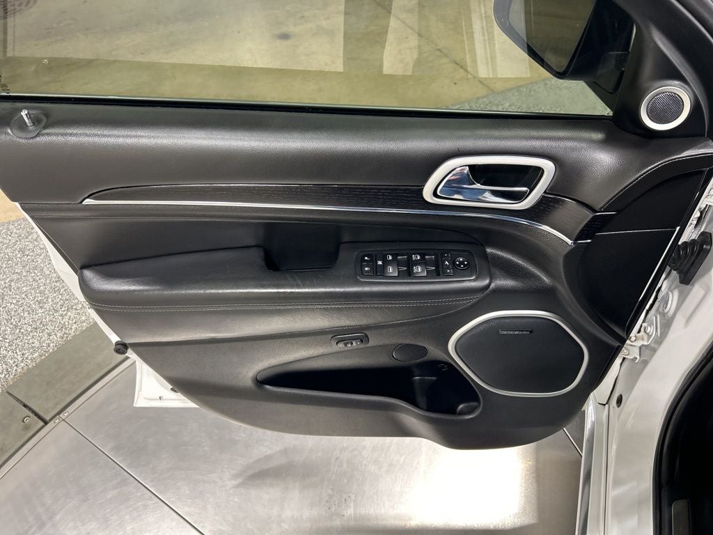 2020 Jeep Grand Cherokee Summit