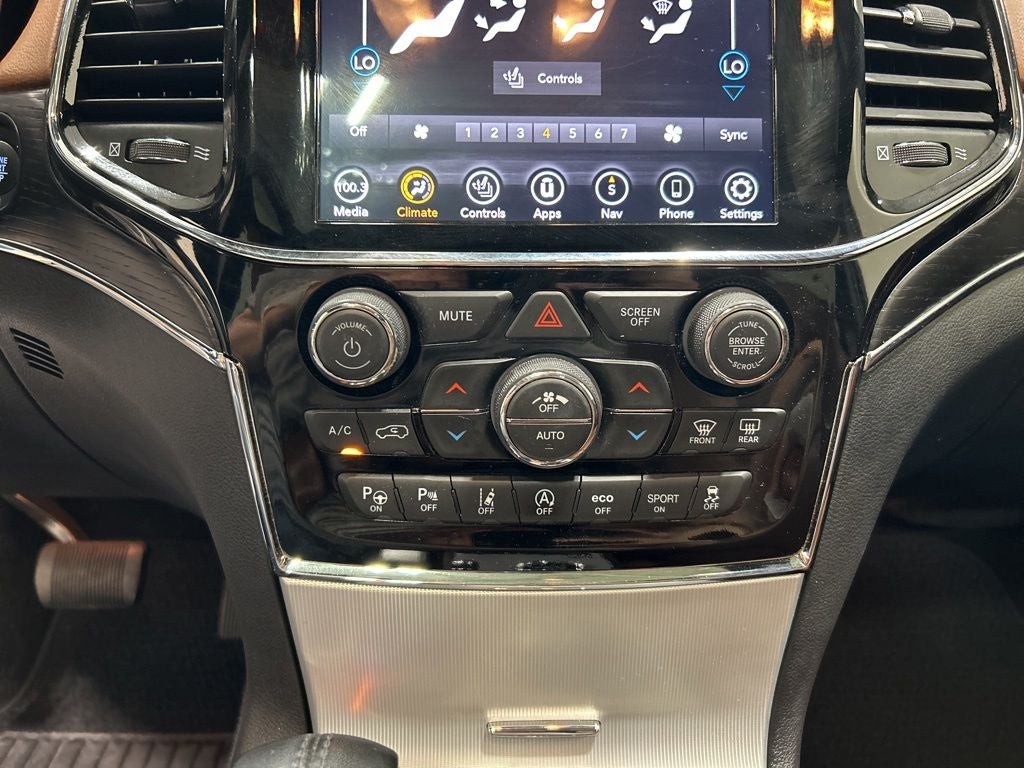 2020 Jeep Grand Cherokee Summit