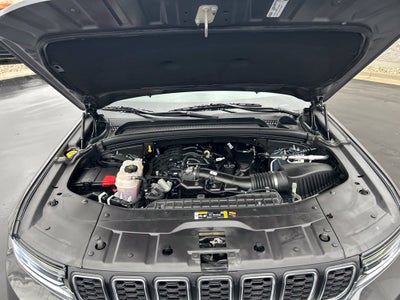 2025 Jeep Grand Cherokee Laredo X