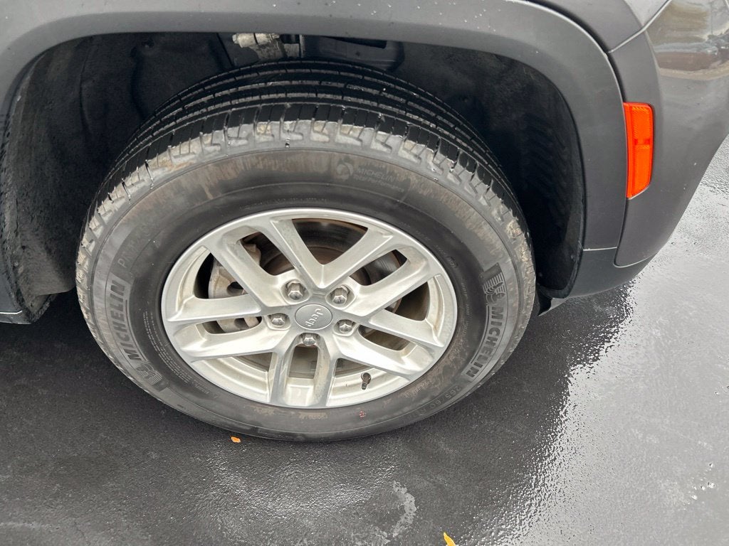 2025 Jeep Grand Cherokee Laredo X
