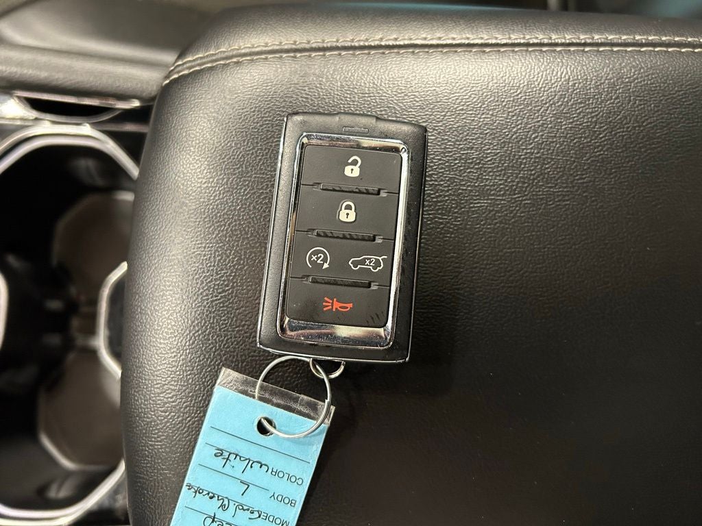 2023 Jeep Grand Cherokee L Altitude