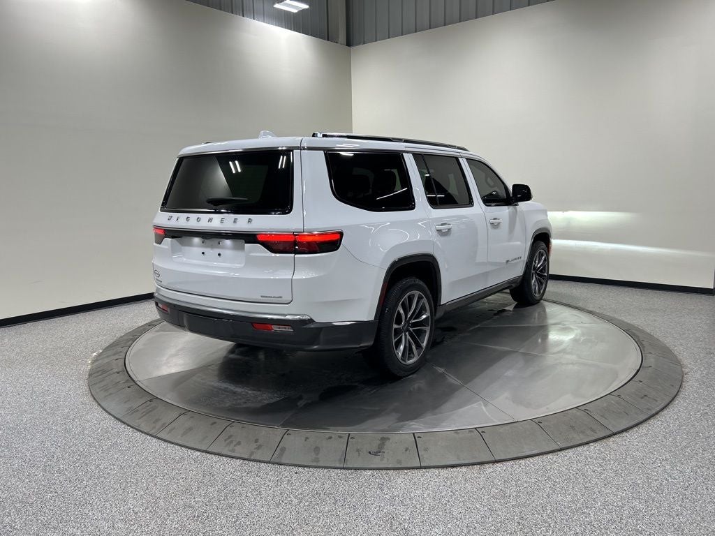 2022 Jeep Wagoneer Series III