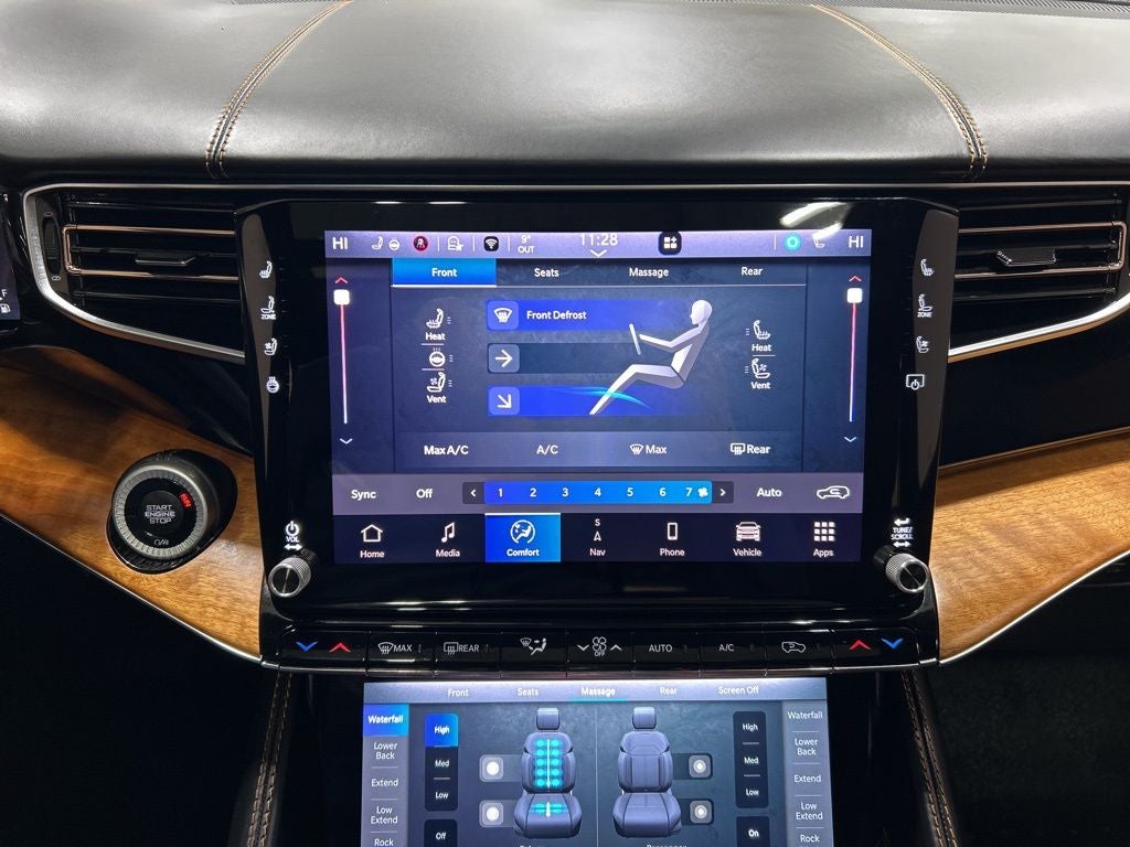 2022 Jeep Grand Wagoneer Series III