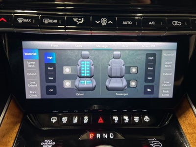 2022 Jeep Grand Wagoneer Series III