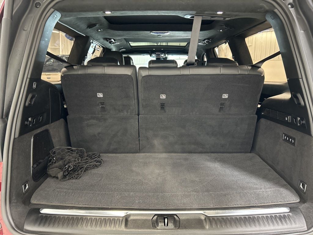 2022 Jeep Grand Wagoneer Series III