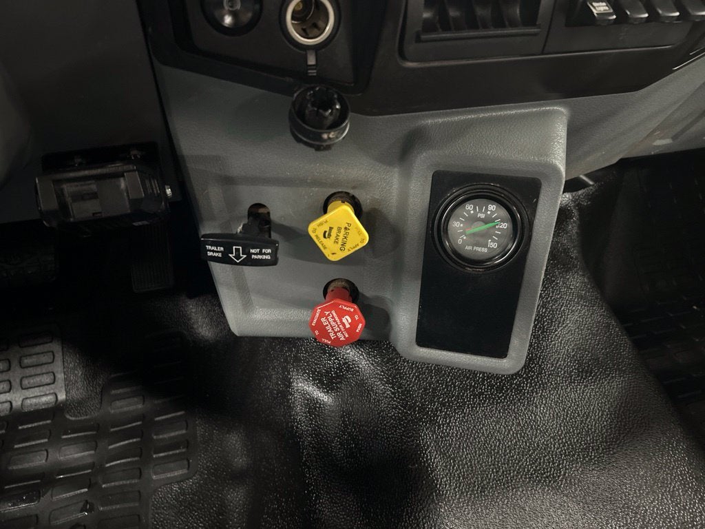 2022 Ford F-750SD Base