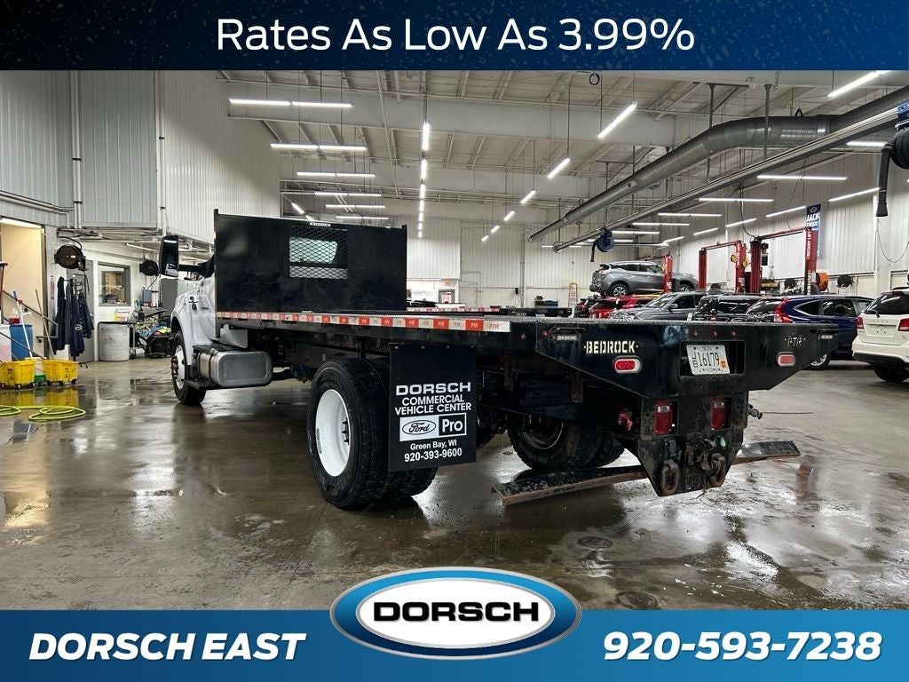 2022 Ford F-750SD Base