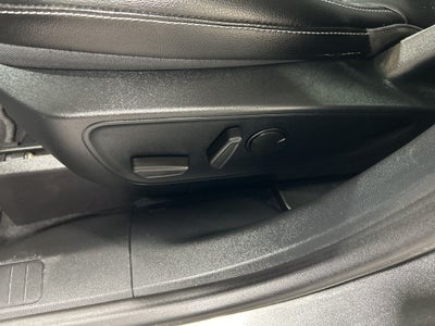 2020 Ford Escape Titanium Hybrid