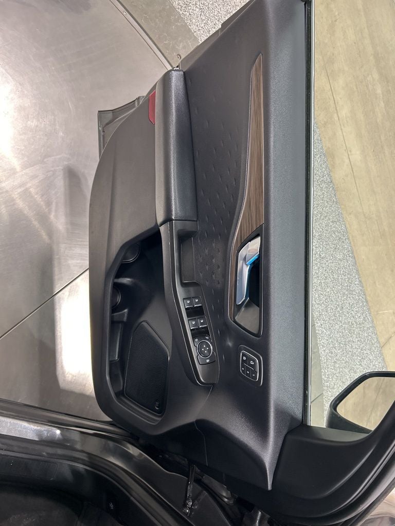 2020 Ford Escape Titanium Hybrid