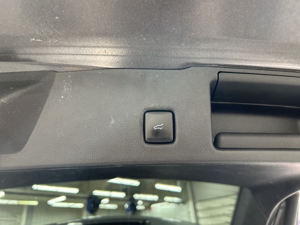 2020 Ford Escape Titanium Hybrid