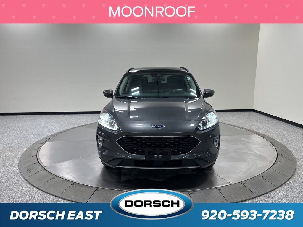 2020 Ford Escape Titanium Hybrid