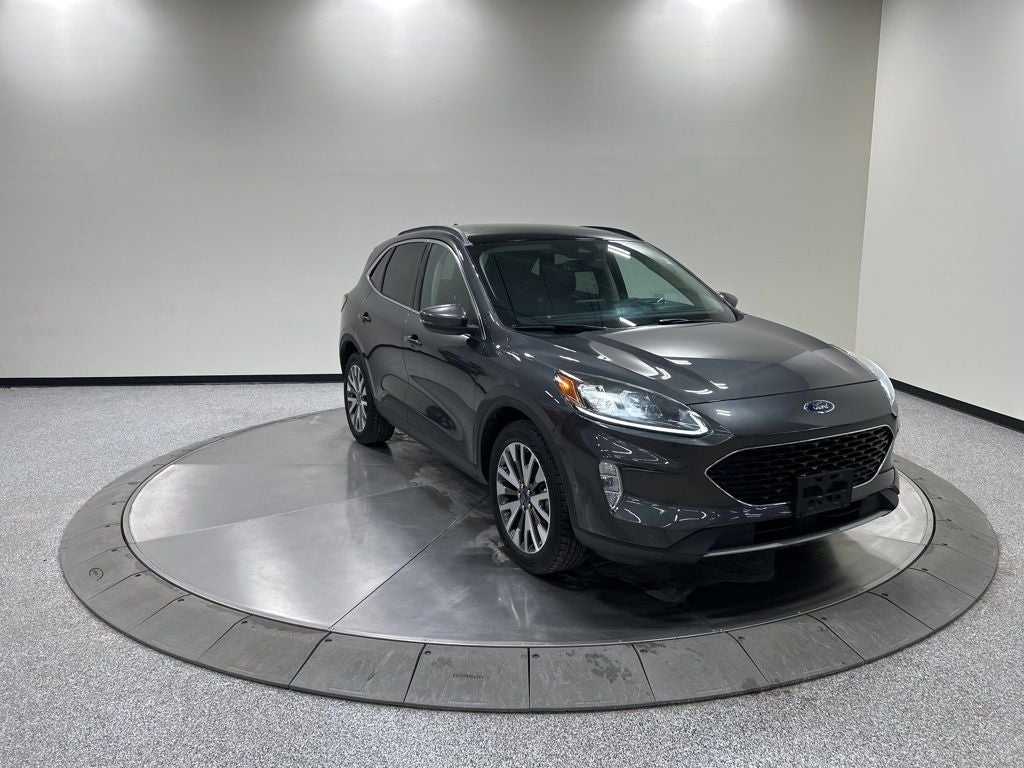 2020 Ford Escape Titanium Hybrid