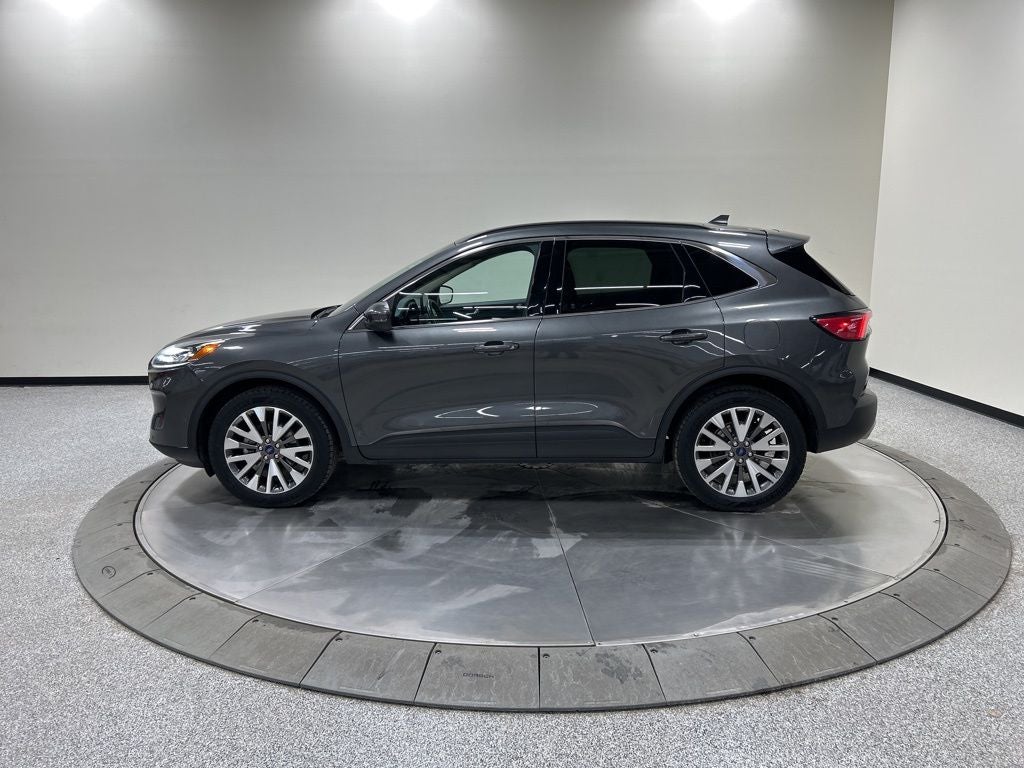 2020 Ford Escape Titanium Hybrid