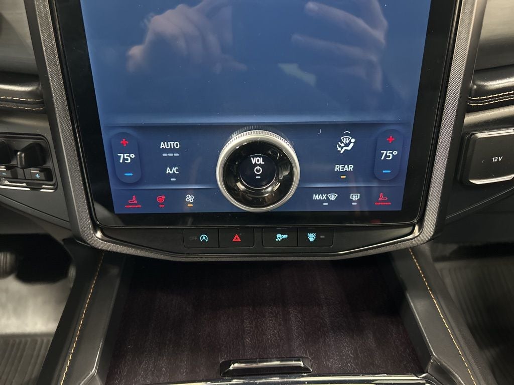 2023 Ford Expedition Platinum