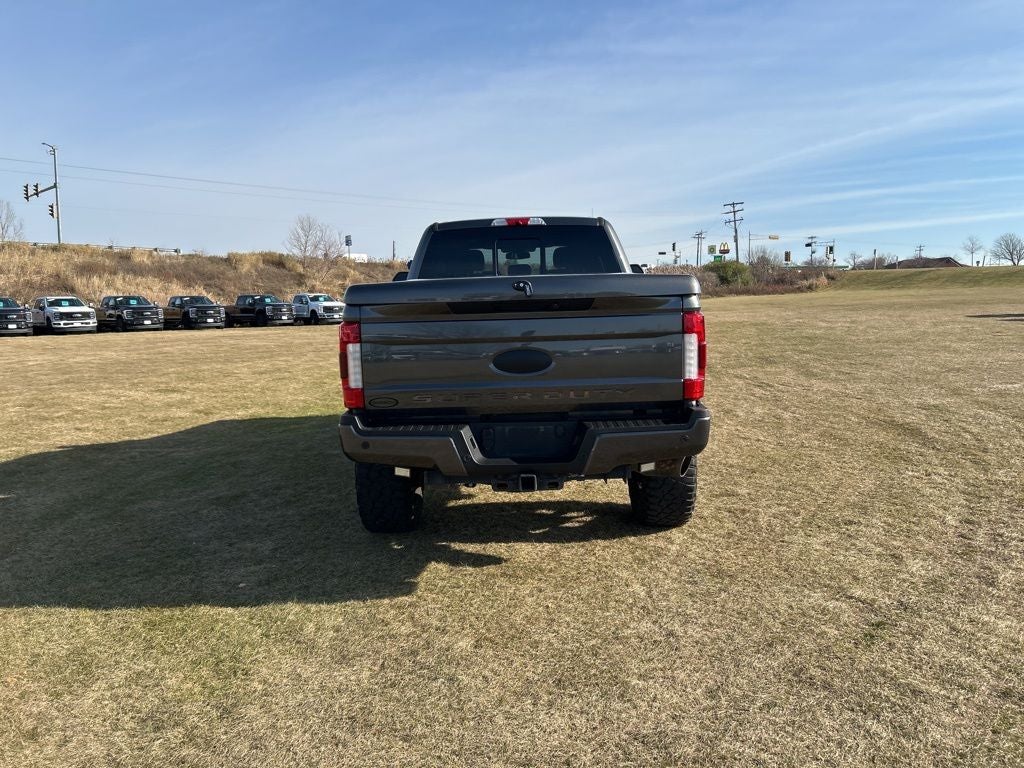 2019 Ford F-250SD Lariat
