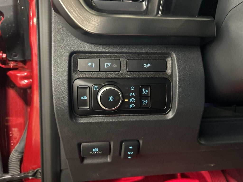 2024 Ford F-250SD Black Widow