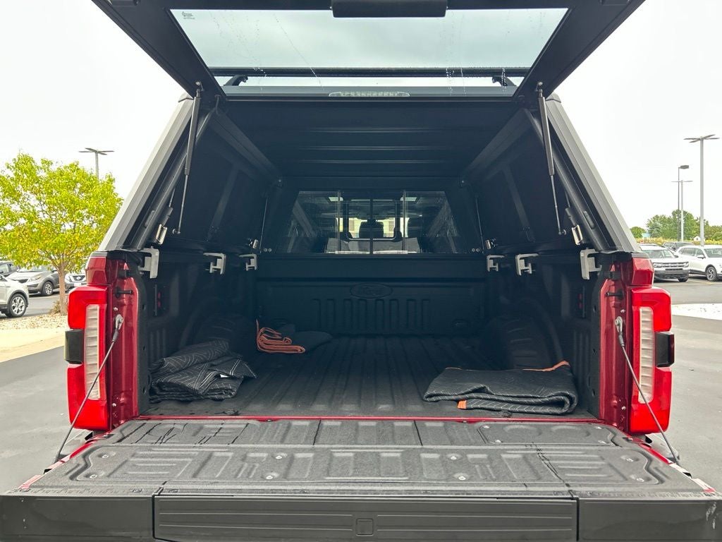 2025 Ford F-250SD BLACK WIDOW