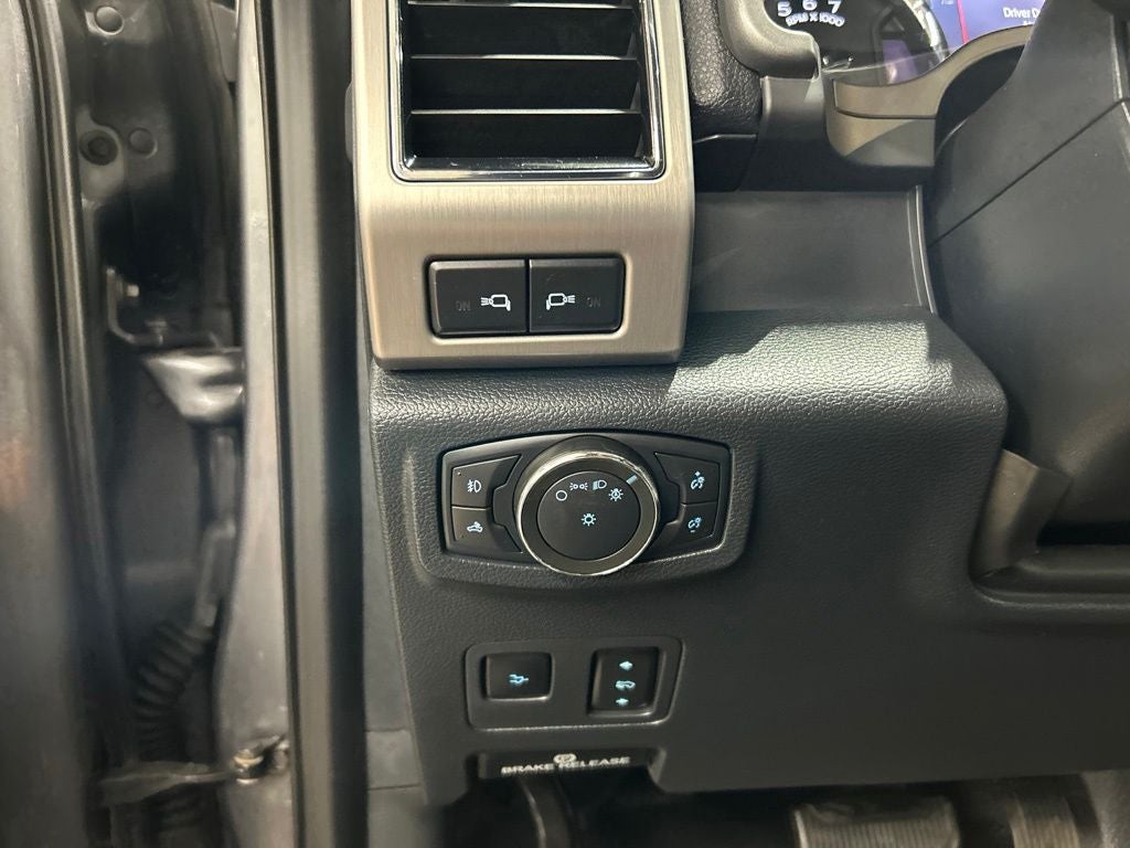 2022 Ford F-350SD Platinum