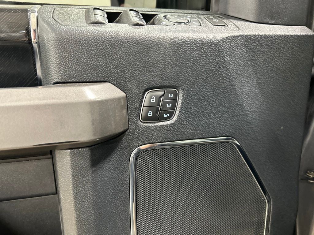 2022 Ford F-350SD Platinum