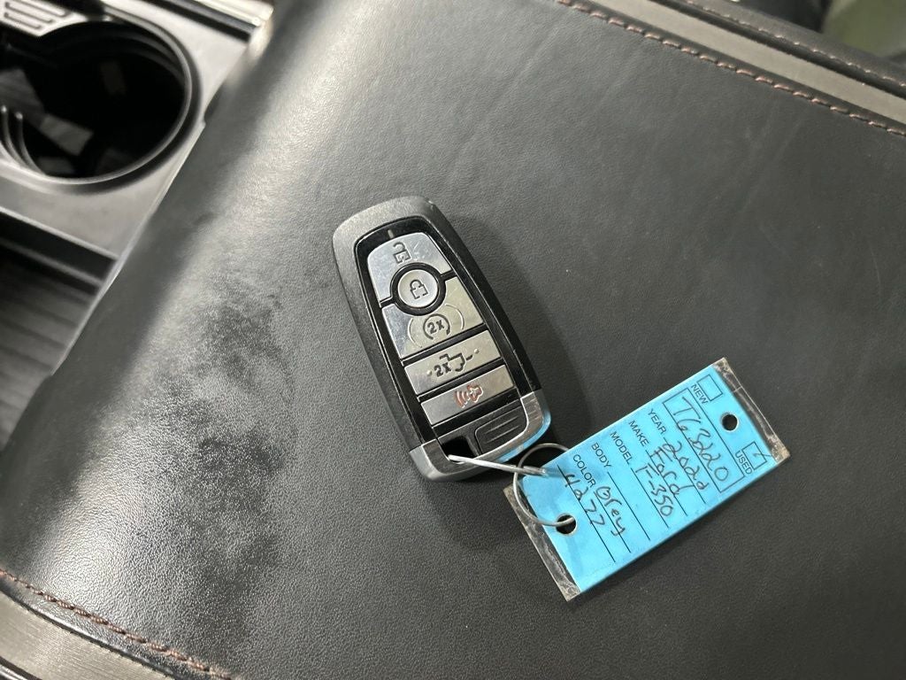 2022 Ford F-350SD Platinum