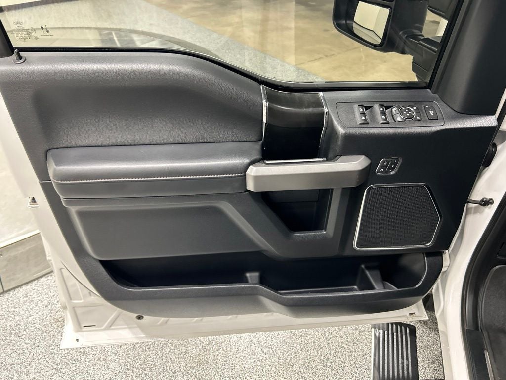 2019 Ford F-350SD Platinum