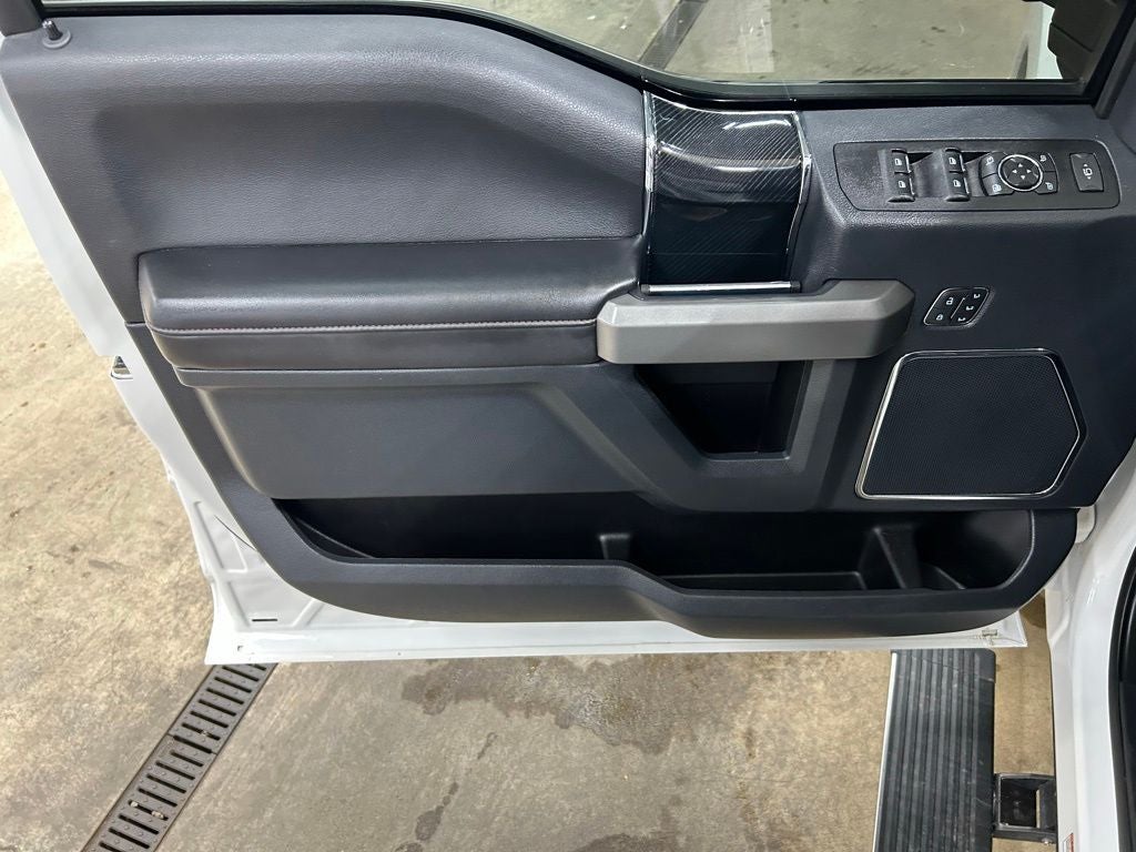 2022 Ford F-450SD Platinum DRW