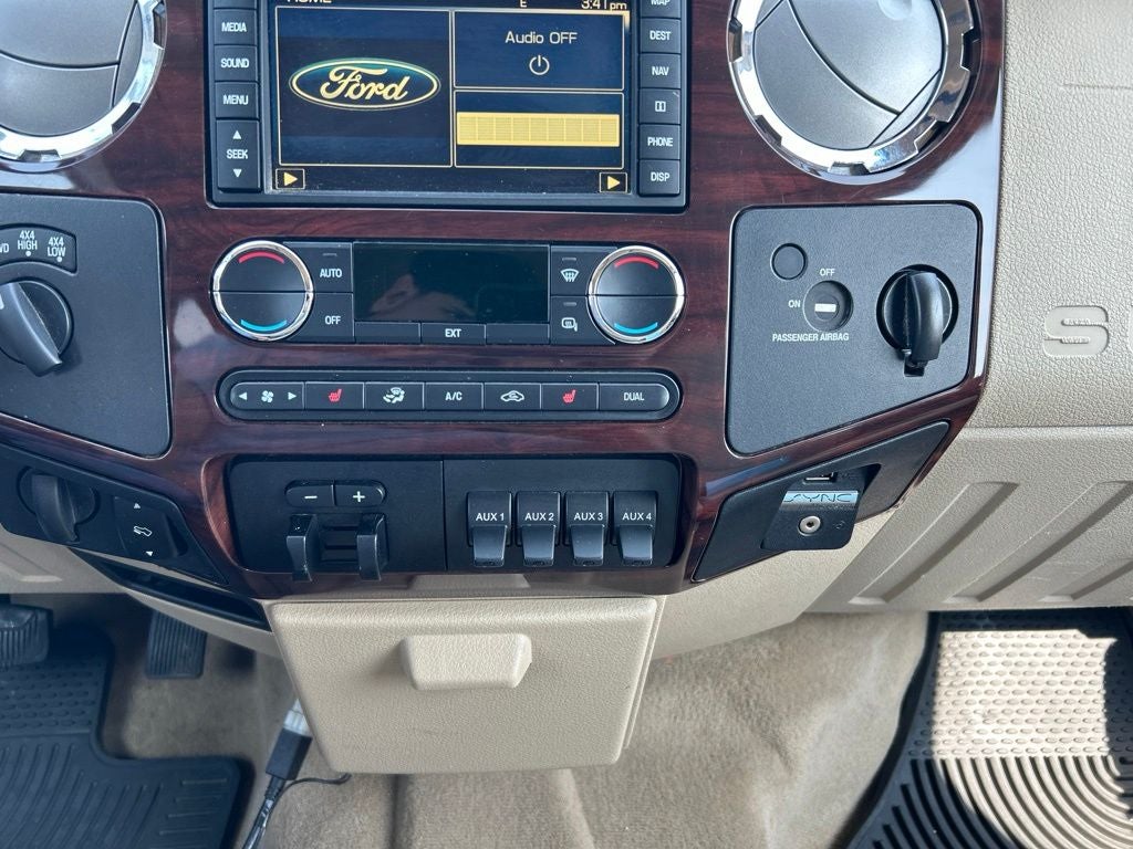 2010 Ford F-350SD Lariat