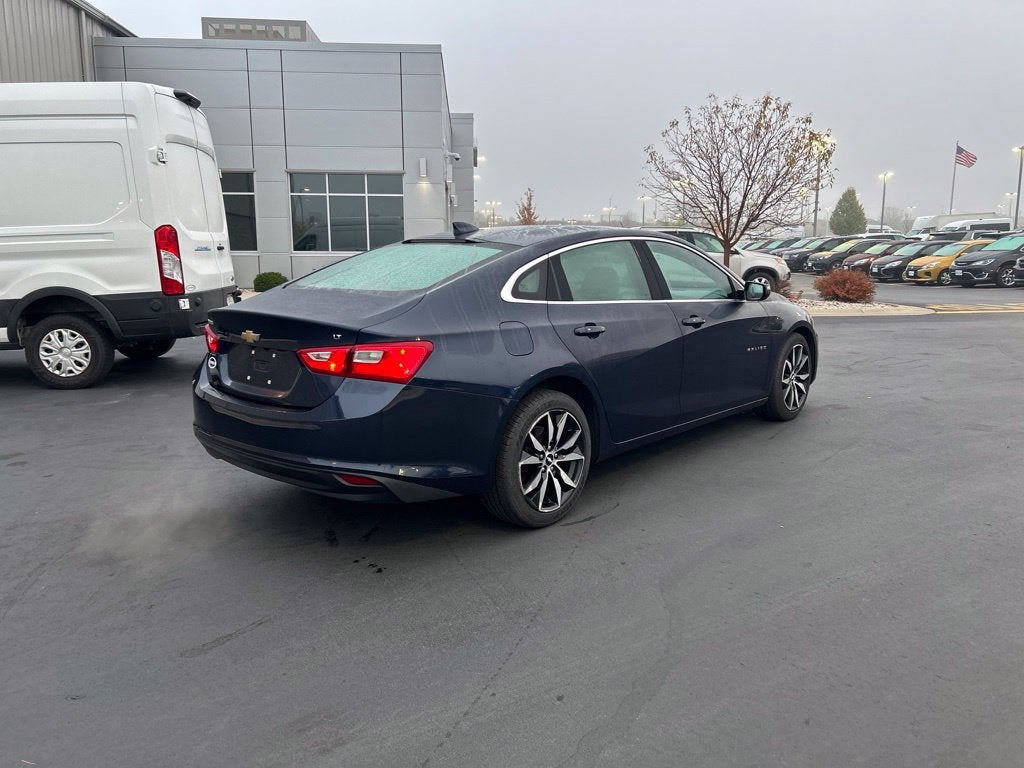 2017 Chevrolet Malibu LT 1LT