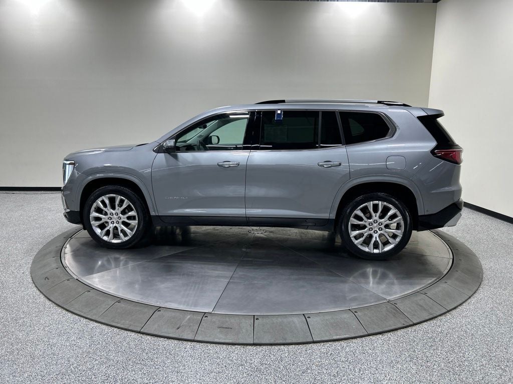 2024 GMC Acadia Denali