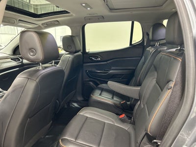 2022 GMC Acadia AT4