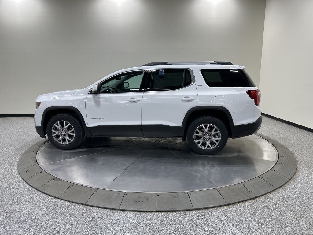 2022 GMC Acadia SLT