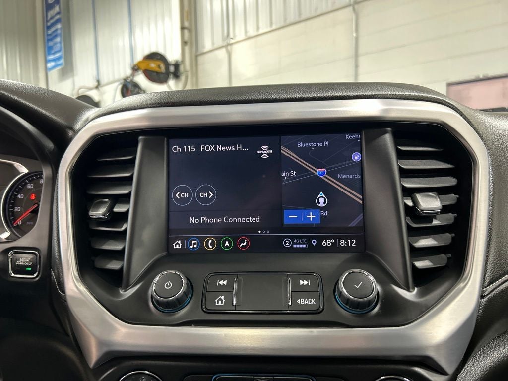 2023 GMC Acadia SLT
