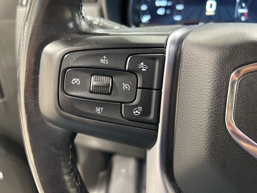 2022 GMC Yukon XL SLT