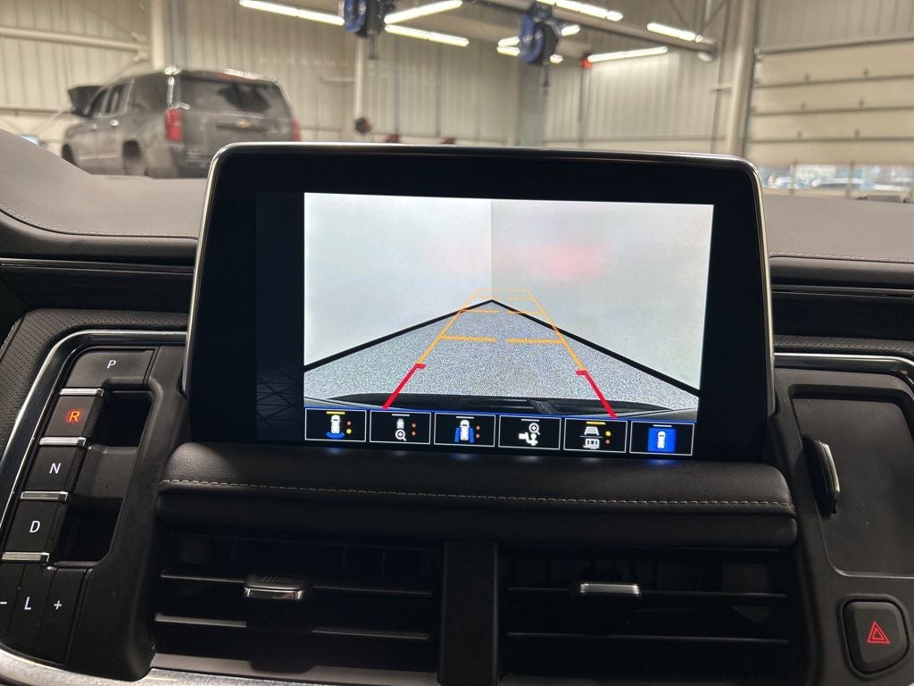 2022 GMC Yukon XL SLT