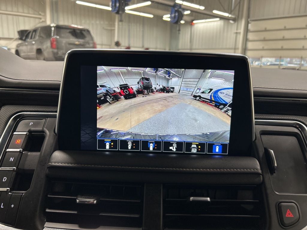 2022 GMC Yukon XL SLT