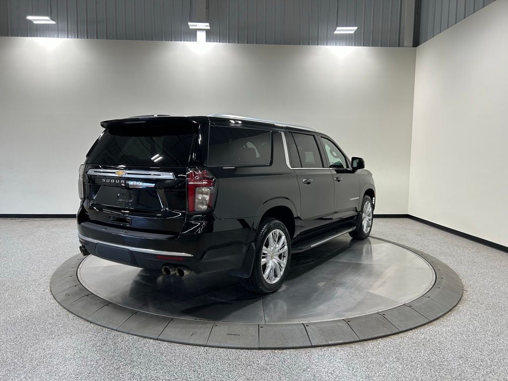 2021 Chevrolet Suburban High Country