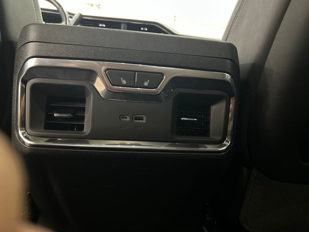 2024 GMC Sierra 3500HD Denali Ultimate