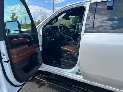 2024 GMC Sierra 3500HD Denali Ultimate