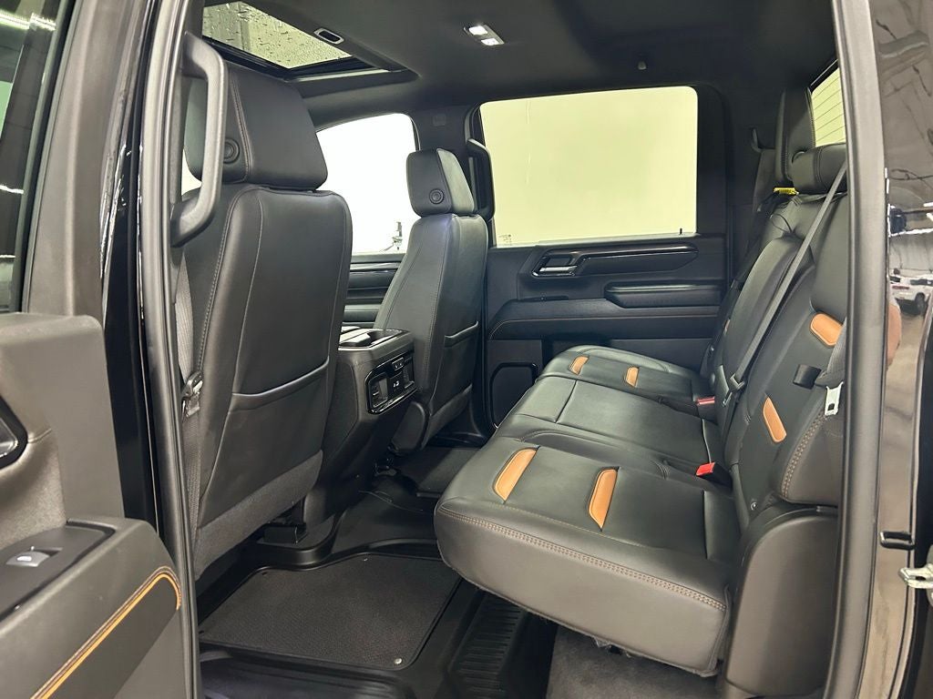 2025 GMC Sierra 3500HD AT4