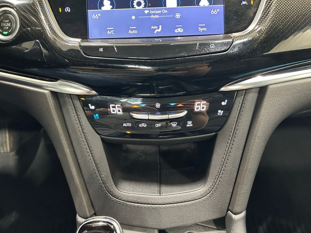 2022 Cadillac XT6 Sport