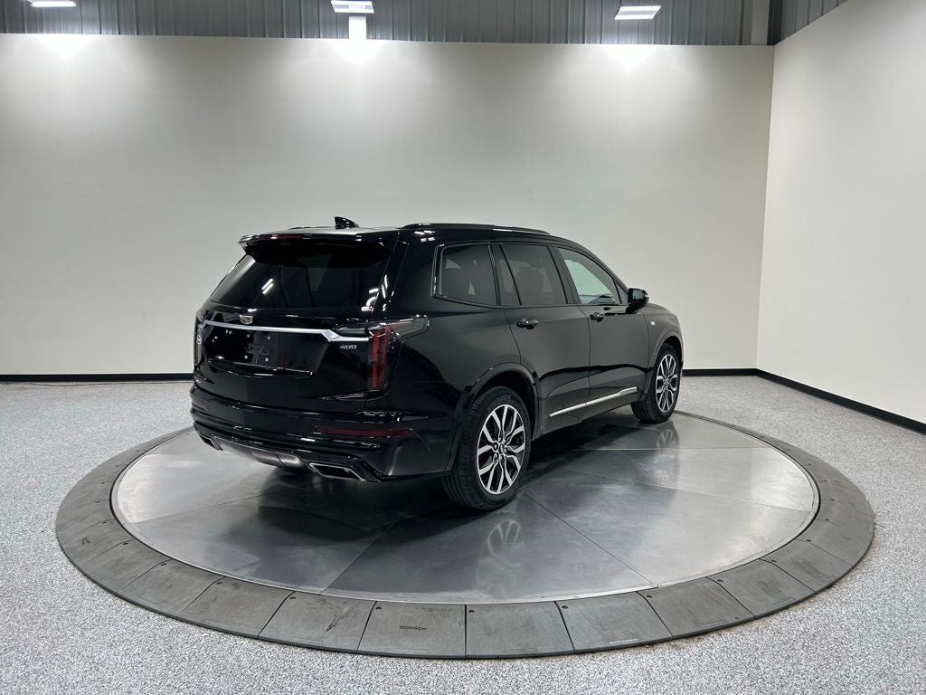 2022 Cadillac XT6 Sport