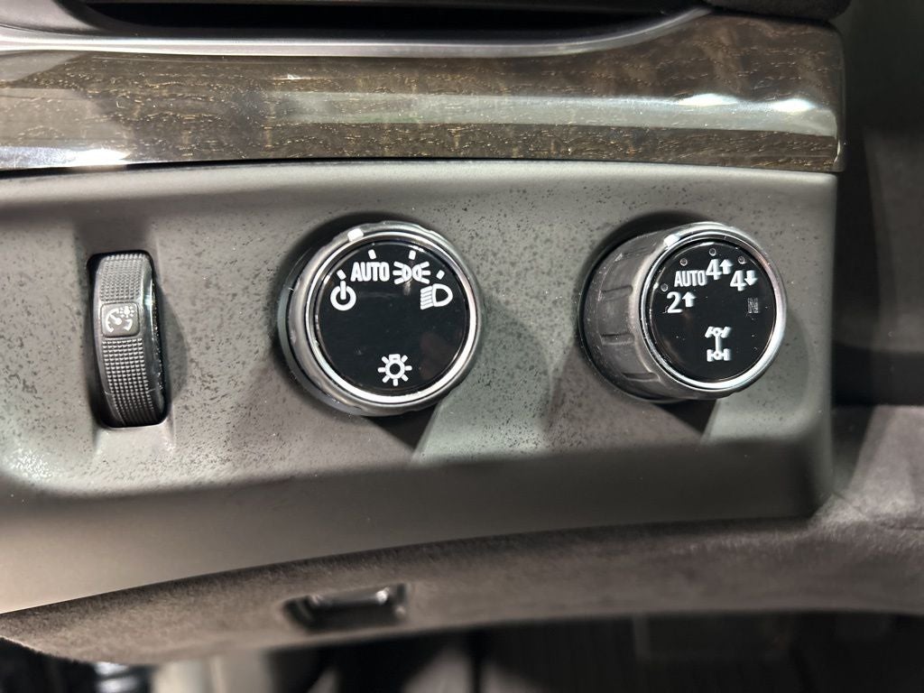 2020 Cadillac Escalade Platinum Edition