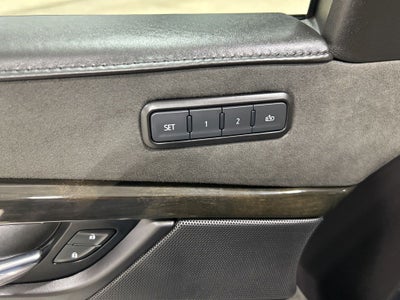 2020 Cadillac Escalade Platinum Edition