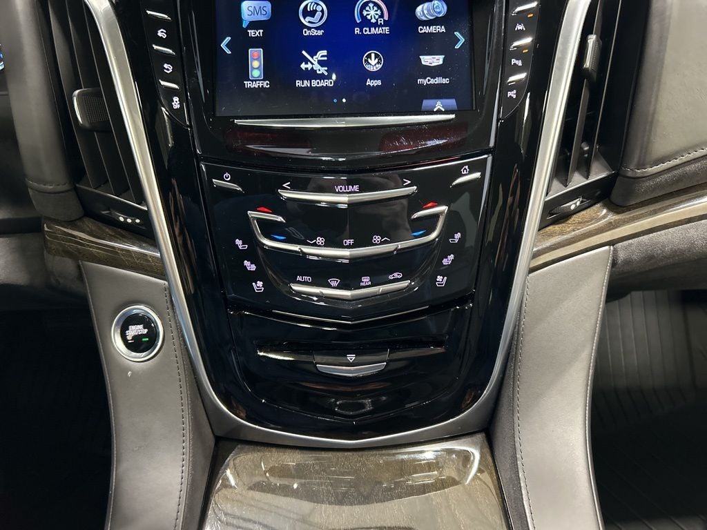 2020 Cadillac Escalade Platinum Edition