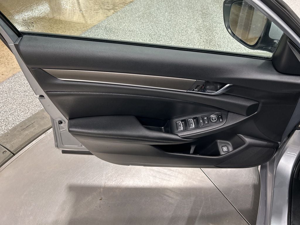 2019 Honda Accord Hybrid Base