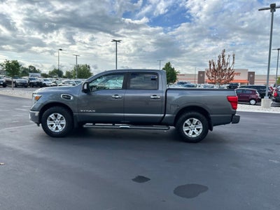 2017 Nissan Titan SV