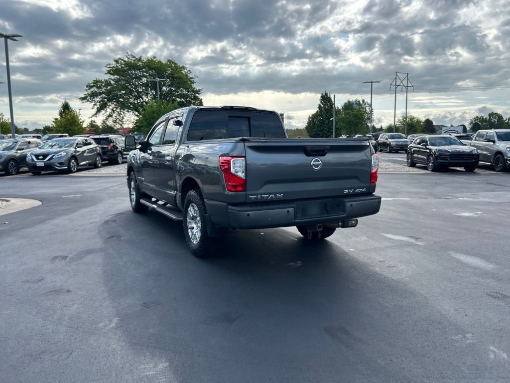 2017 Nissan Titan SV