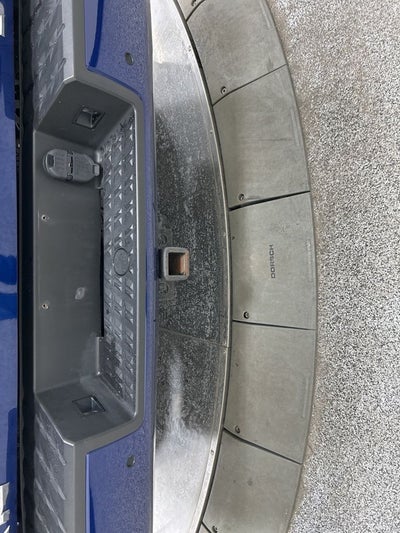 2020 Nissan Titan SV