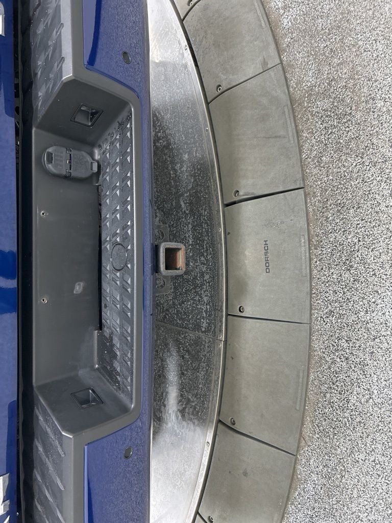 2020 Nissan Titan SV