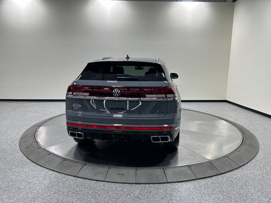 2025 Volkswagen Atlas Cross Sport 2.0T SEL Premium R-Line